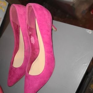 Pink suede heels 7